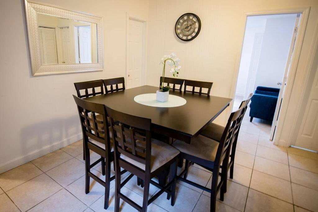 3 Bedroom Miami Home 15 Minutes To The Beach 外观 照片