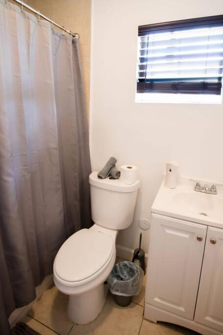 3 Bedroom Miami Home 15 Minutes To The Beach 外观 照片